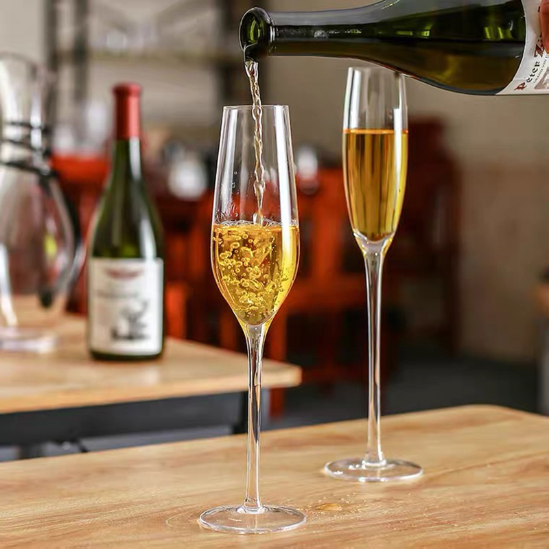 溪柳香槟杯300ml含起泡酒