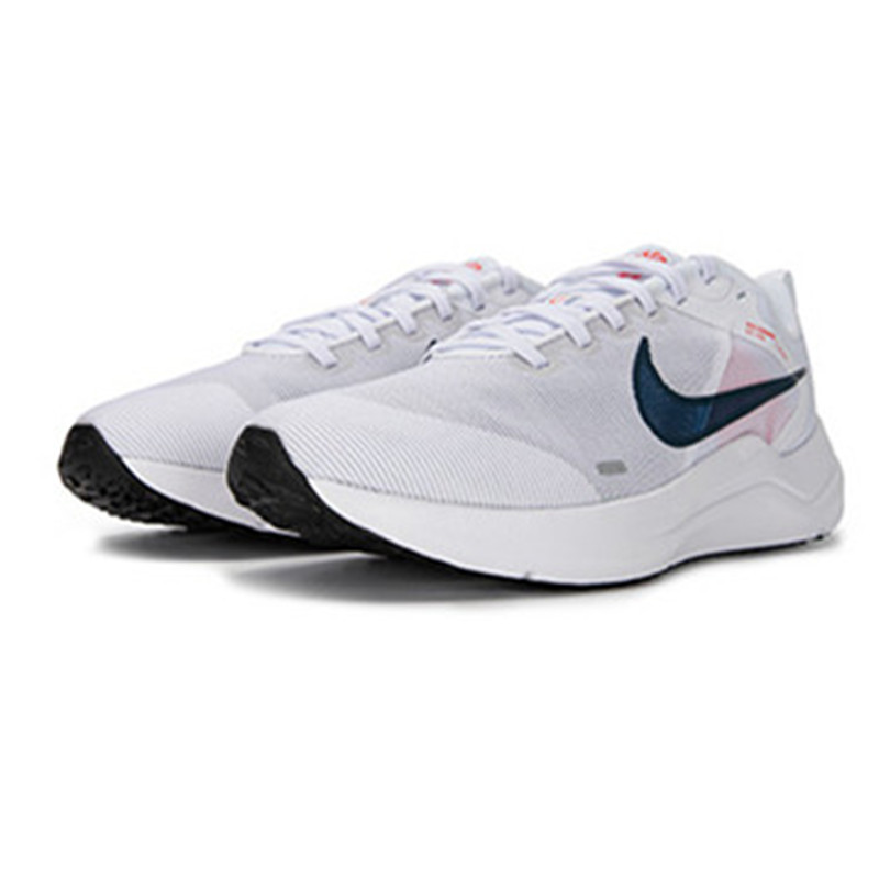 Nike耐克新款男轻便休闲舒适透气网面缓震跑步鞋DD9293-101