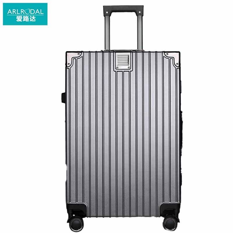 用拉杆箱装198万元现金一官员纳贿细节曝光