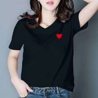 2022年新款肥胖mm大码女装短袖宽松宽松显瘦遮肚v领鸡心领T恤女夏 黑色V领:小红心 S 80-95斤