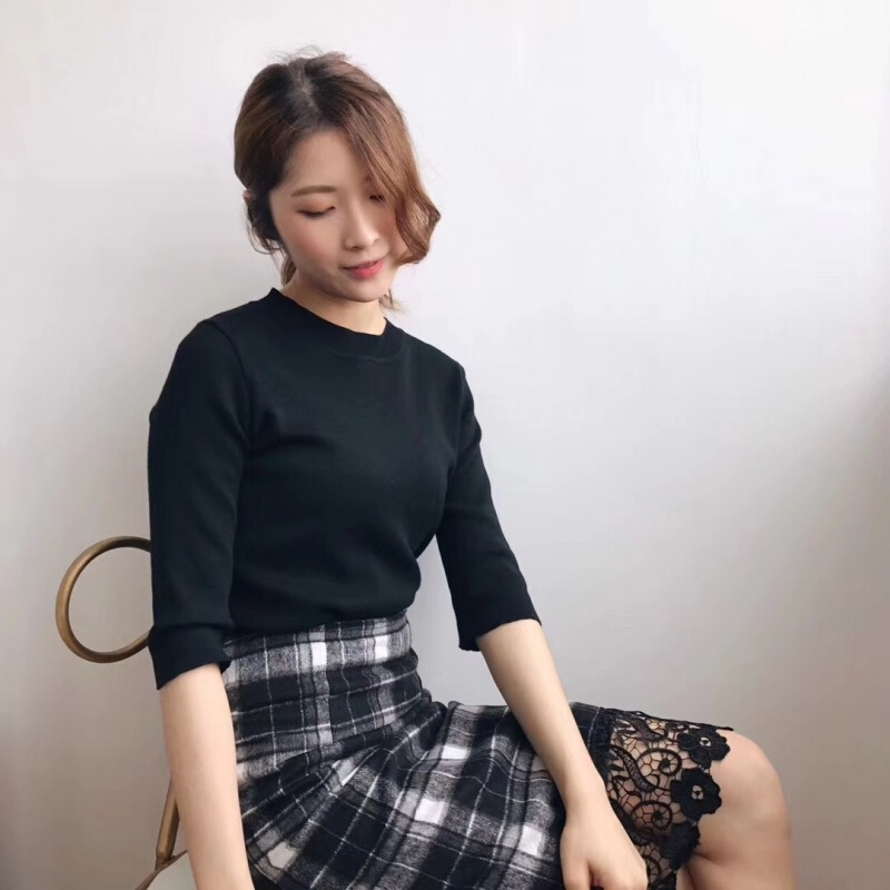 初秋2018新款韩版气质圆领套头中袖打底针织衫女修身五分袖上衣