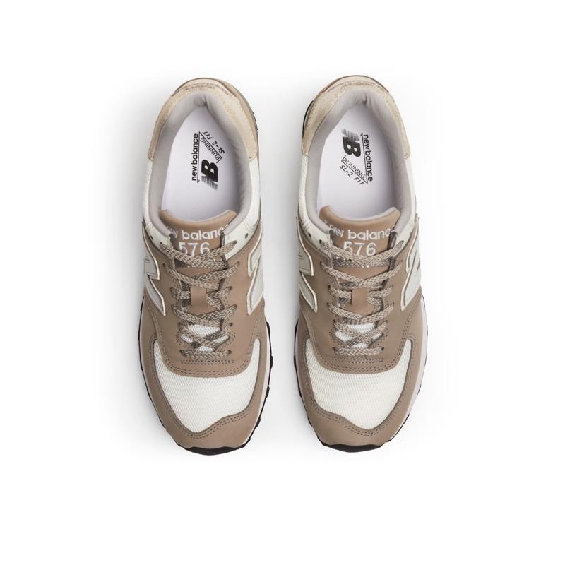 新百伦(New Balance)英产休闲运动鞋男款576烤坚果色拼接皮革网布高清大图