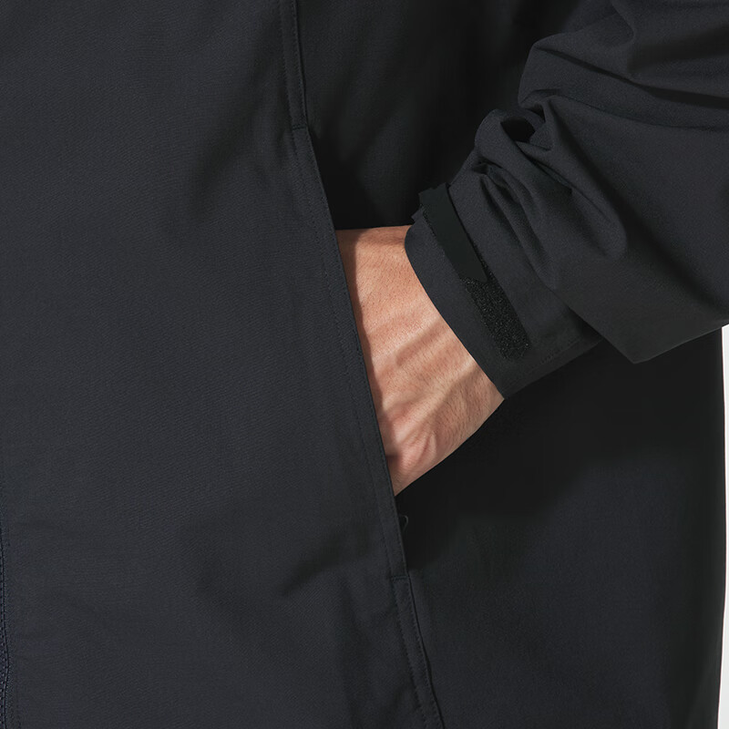安德玛(Under Armour)男装新款运动服户外跑步健身训练外套时尚休闲立领夹克6010032-001 ZP高清大图