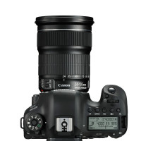 佳能EOS 6D2（16-35mmF4）数码单反相机套装（佳能闪光灯+电池+三脚架+国产包+64G卡+读卡器+UV镜）