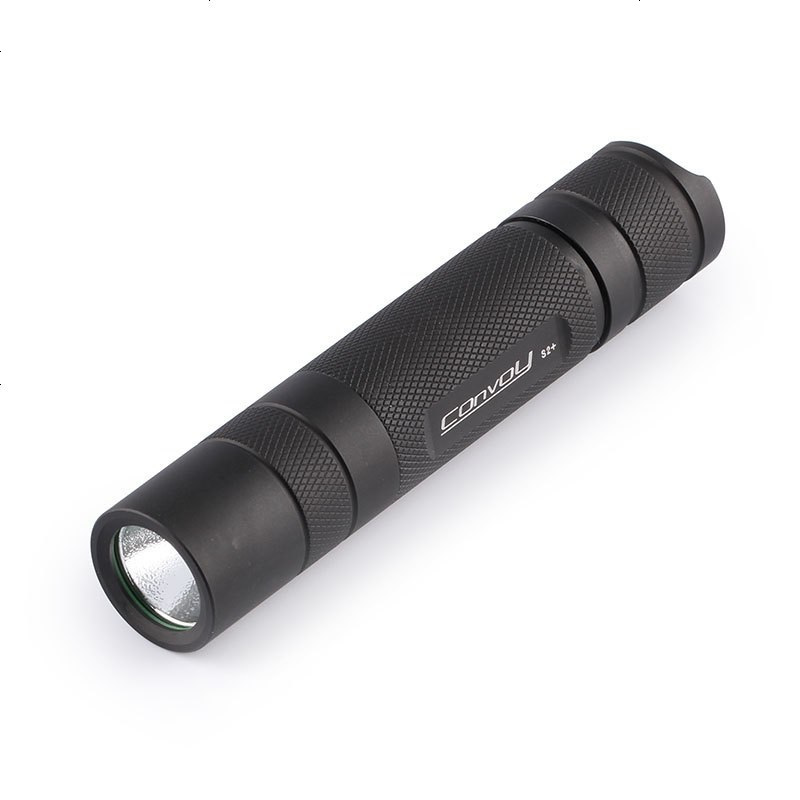 Convoy S2+手电筒[黑色/铜电路仓/CR LED/矩形螺纹强光手电筒