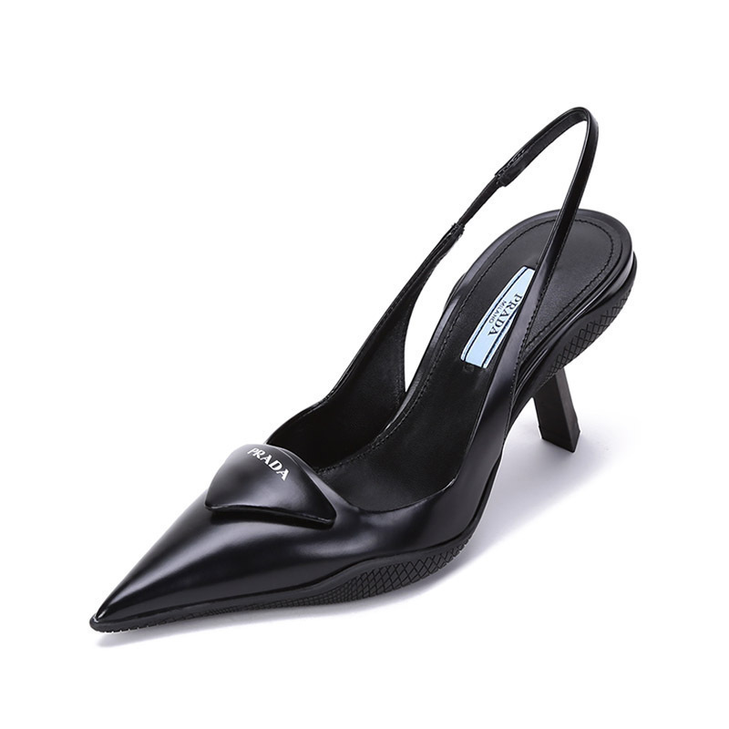 prada普拉达女士皮革尖头高跟凉鞋1i565m055视频