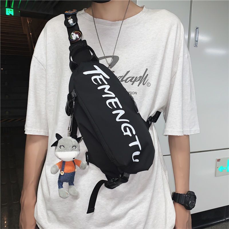 胸包男士ins潮牌运动学生单肩包休闲男生腰包时尚小包女斜挎包