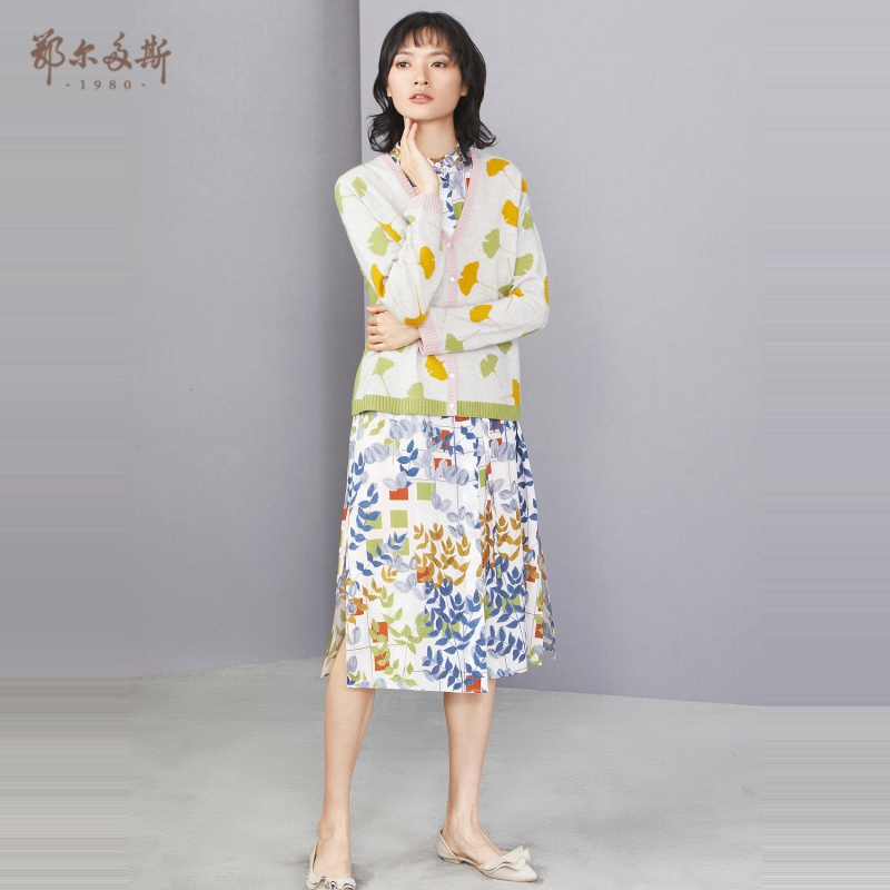 鄂尔多斯1980 秋冬V领提花女开衫羊绒衫
