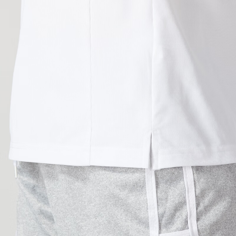 安德玛 女款POLO短袖 23500510-100/件高清大图