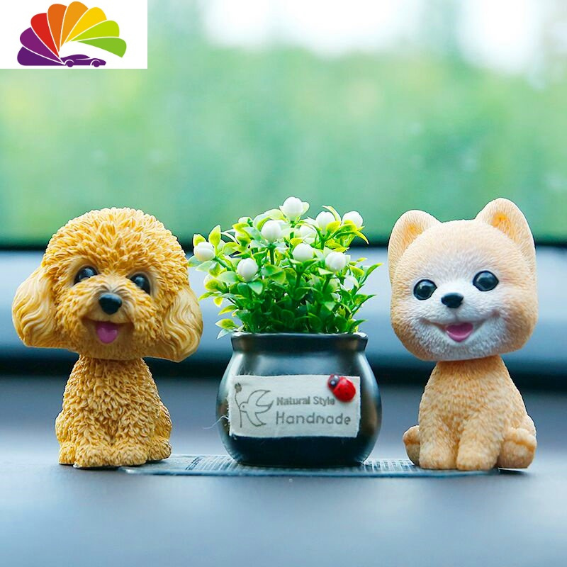 舒适主义汽车摆件摇头狗狗可爱卡通泰迪公仔车载摆件车内装饰中控台