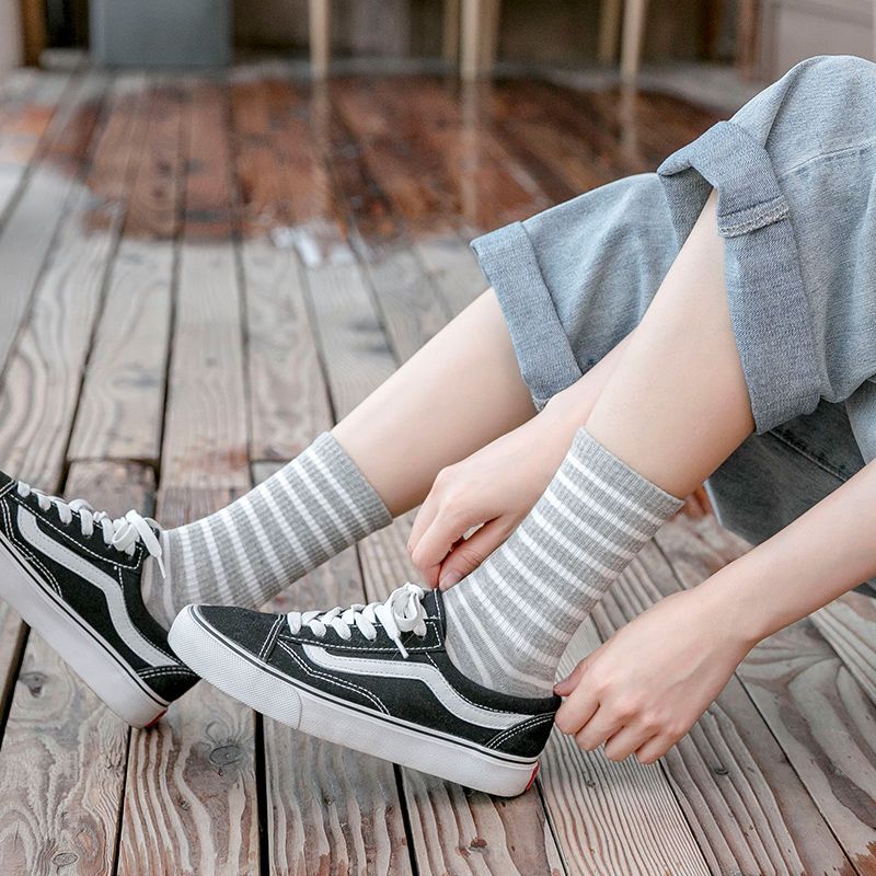 35双中筒袜女ins潮学生长袜韩版简约百搭学院风条纹袜春夏长筒袜