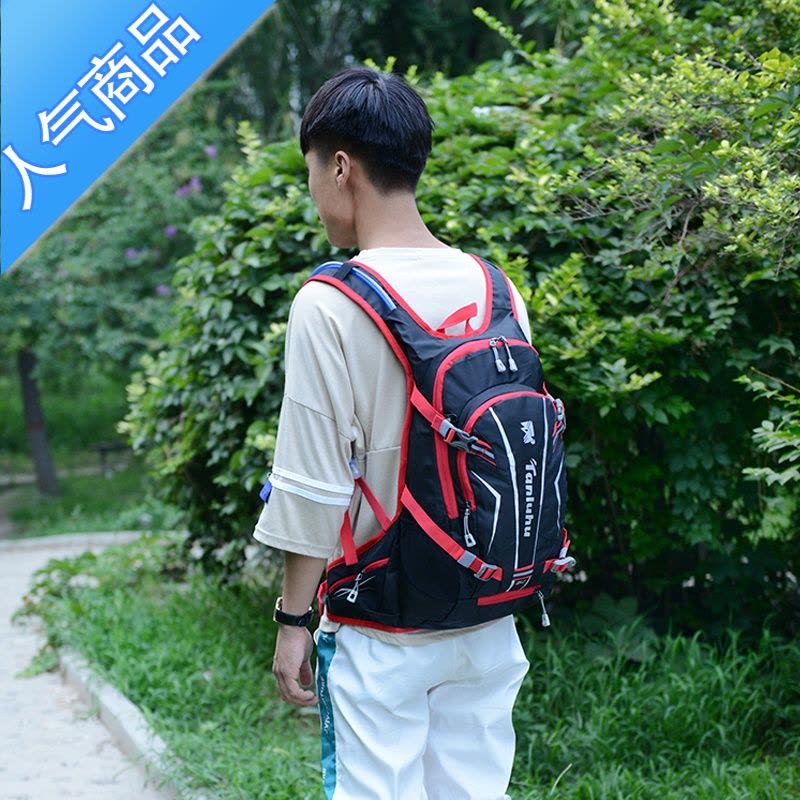 封后骑行背包男户外登山包头盔包自行车双肩背包防水透气水壶水袋包登山包男图片
