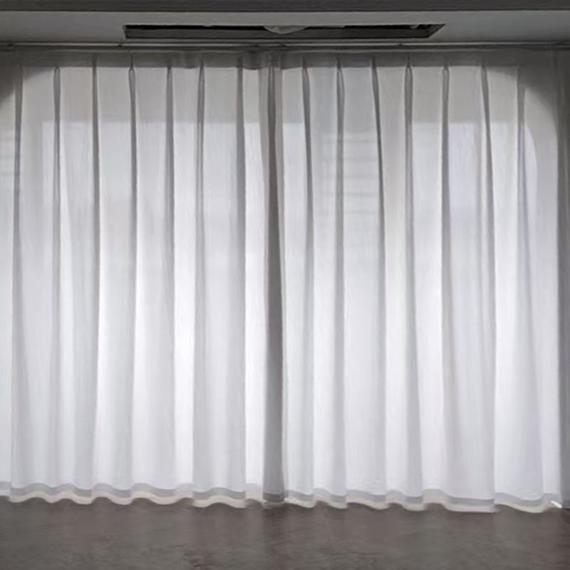 藤世威 纱帘高清大图