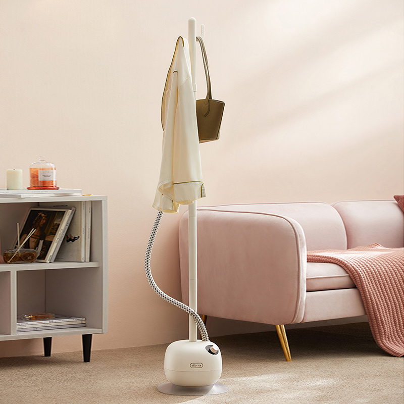 小熊(Bear) 挂烫机家用 立式手持蒸汽熨烫机 便携蒸汽熨斗单杆熨烫机 挂式电熨斗高温杀菌 米黄色【无熨烫板】