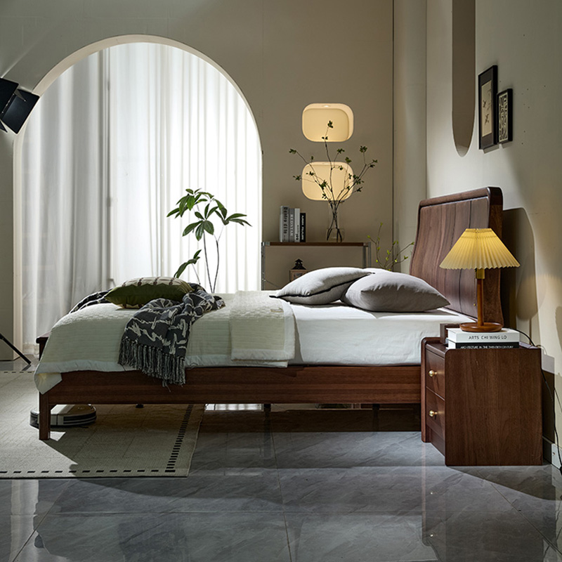 青木川 简约现代胡桃木实木床1.8米双人床1.5米x2m主卧室房间小户型家用休闲成人结婚榫卯床架床铺高清大图
