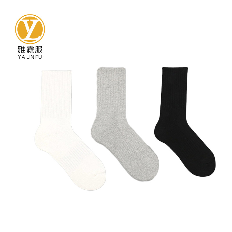 雅霖服 纯棉子运动中袜三双装YLFWZ104015 组高清大图