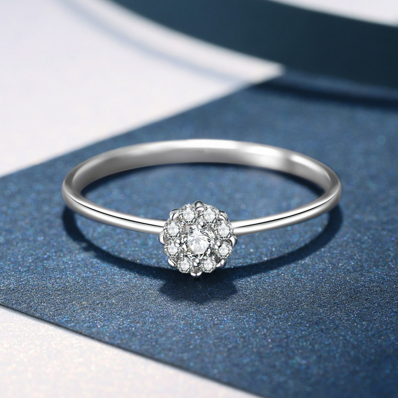 老庙黄金18k金群镶钻石显钻1克拉效果求婚表白结婚钻戒视频