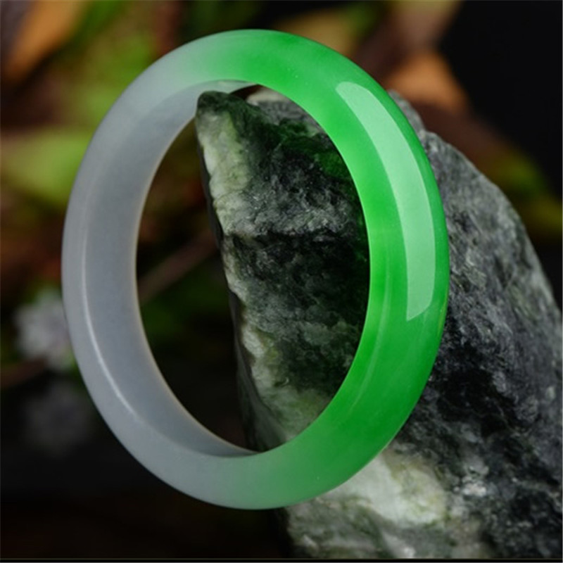 半飘花翠色玉手镯清新女款石英岩玉手镯玉镯送人送女朋友七夕情人节