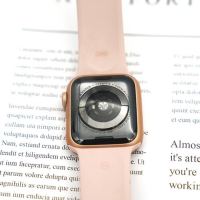 [二手9成新]Apple iWatch4代 正品苹果手表S4 智能手表 粉色 GPS+蜂窝版 40mm裸机送表带