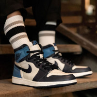 耐克男女鞋 Nike Air Jordan 1 High AJ1 脏粉黑粉脚趾黑曜石北卡蓝男女情侣鞋休闲运动高帮篮球鞋