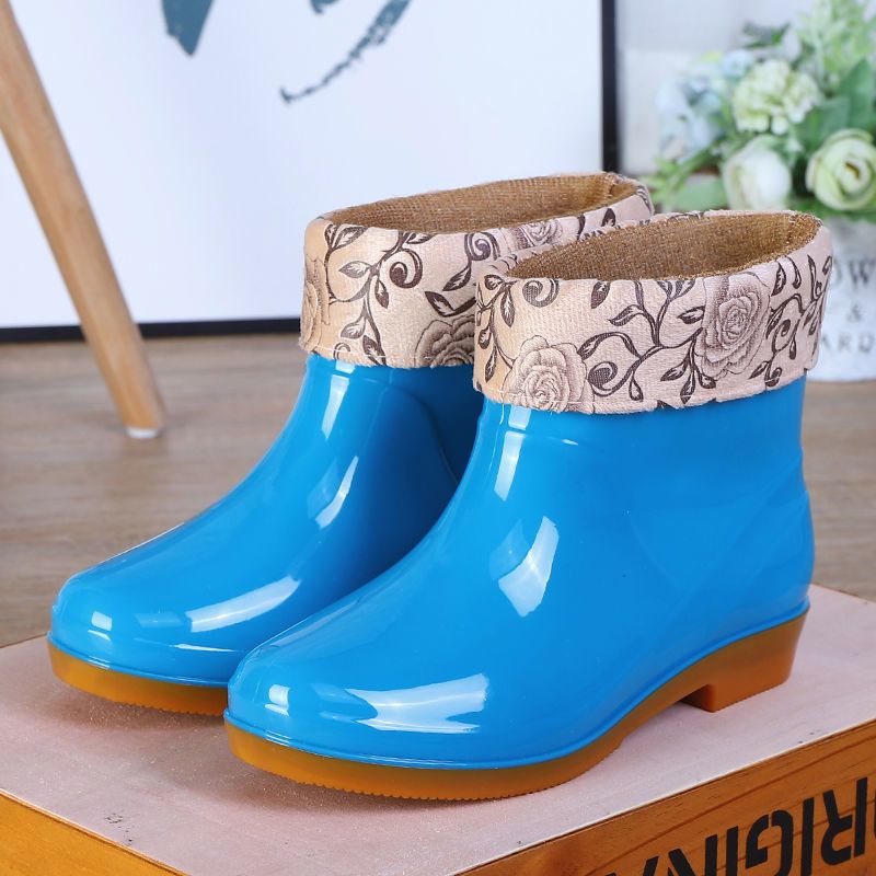 新款时尚防水鞋子女款低筒成人雨鞋女加绒保暖防滑牛筋底耐磨胶鞋衫