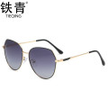 铁青防晒偏光眼镜PG24 个 黑金框渐变灰