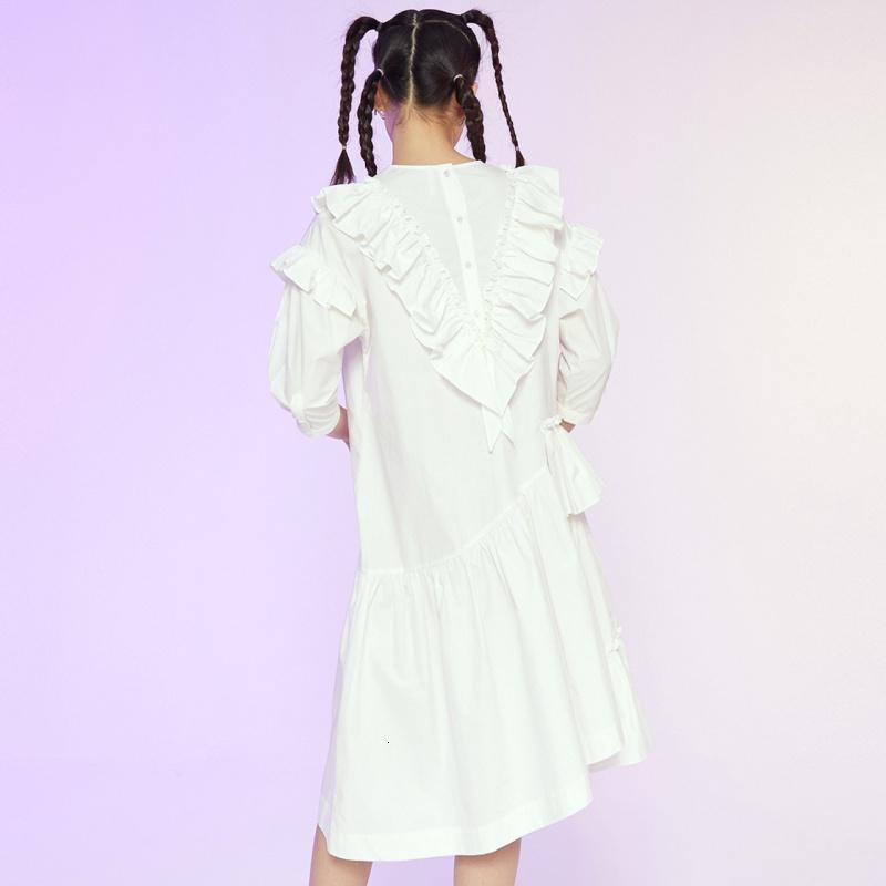 美特斯邦威连衣裙女荷叶领2021新款春季半袖收腰白色连衣裙243415