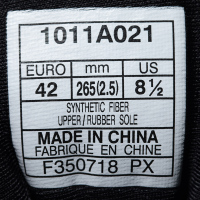 ASICS亚瑟士透气男鞋稳定跑步鞋GEL-KAYANO 25 NYC 1011A021-001
