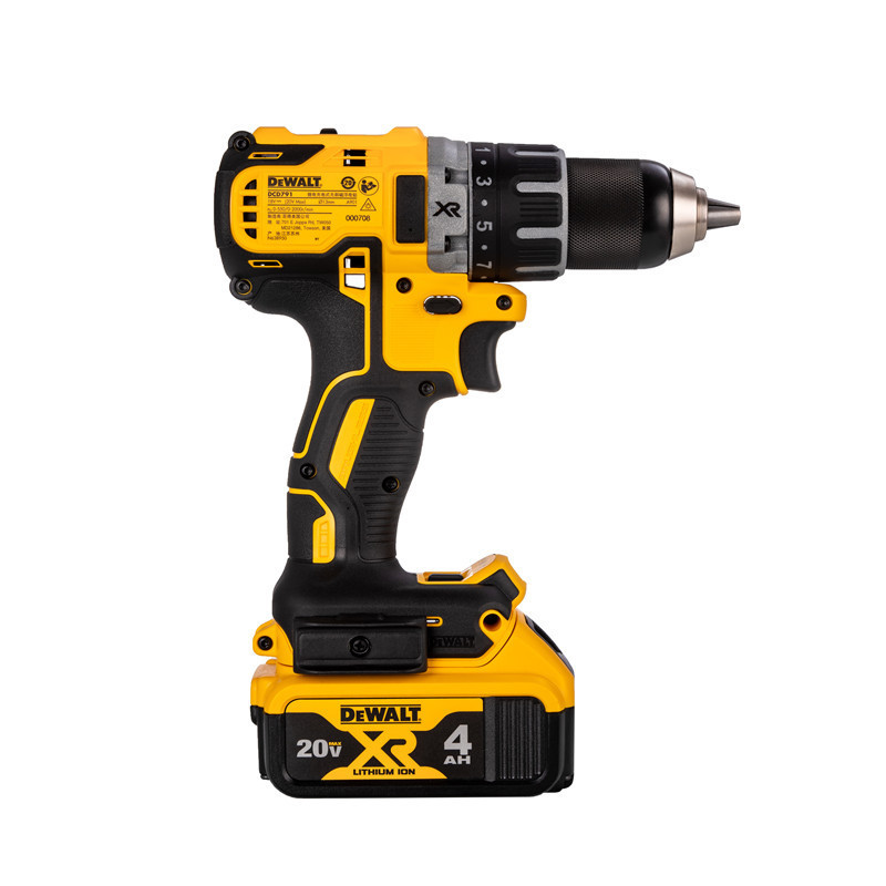 得伟无刷高负载充电式13mm冲击钻/电钻/起子机(2*4.0Ah电池+充电器)(DCD996-4X2)高清大图