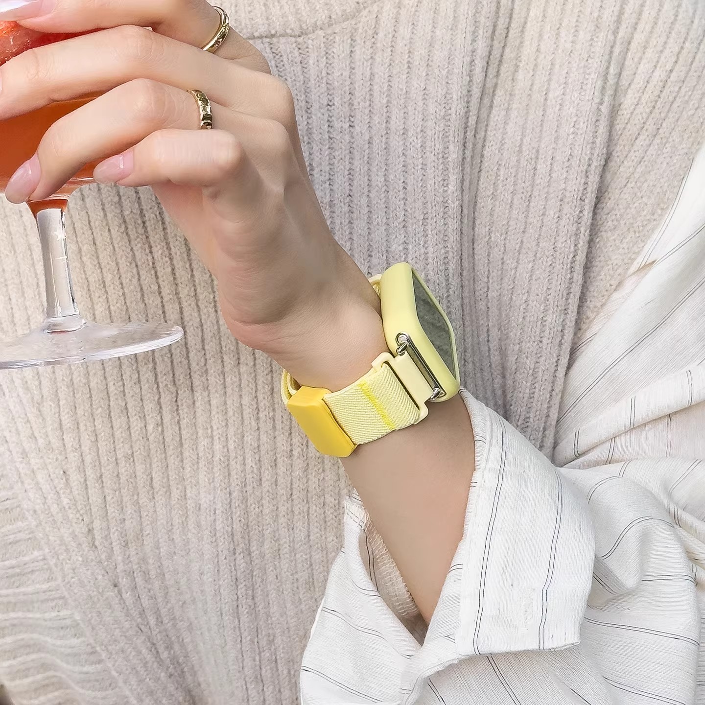 适用于小米手环9Pro表带奶酪黄秋冬设计款塑胶磁吸可爱扣时尚女生8Pro腕带运动智能手表红米watch6/5创意情侣高清大图