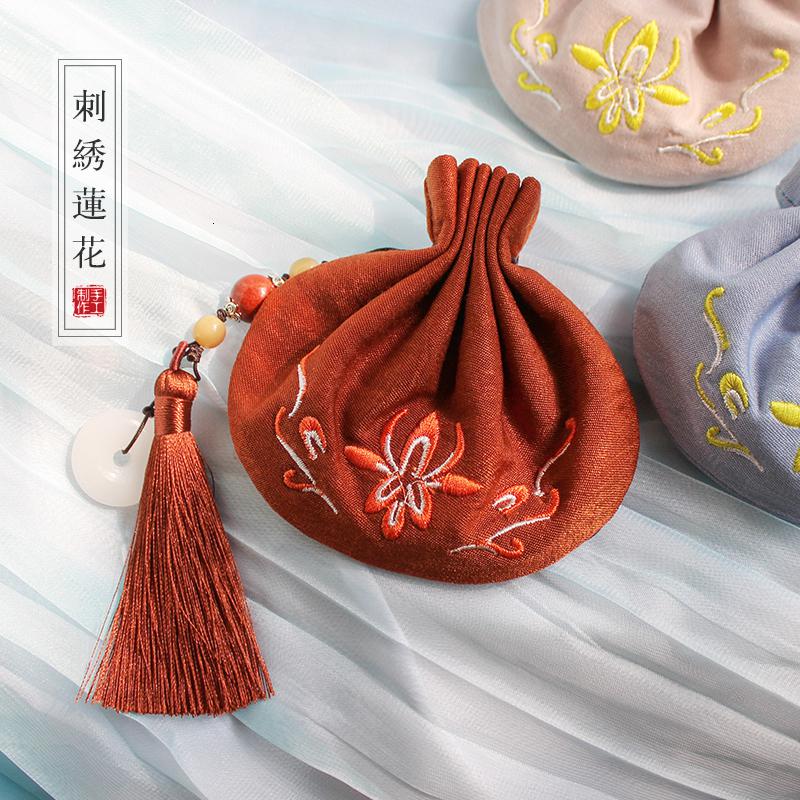家柏饰(CORATED)刺绣古风香囊空袋配饰汉服香包挂饰随身荷包首饰收纳袋车挂小香袋 粉黛-粉色[空袋+配饰]高清大图