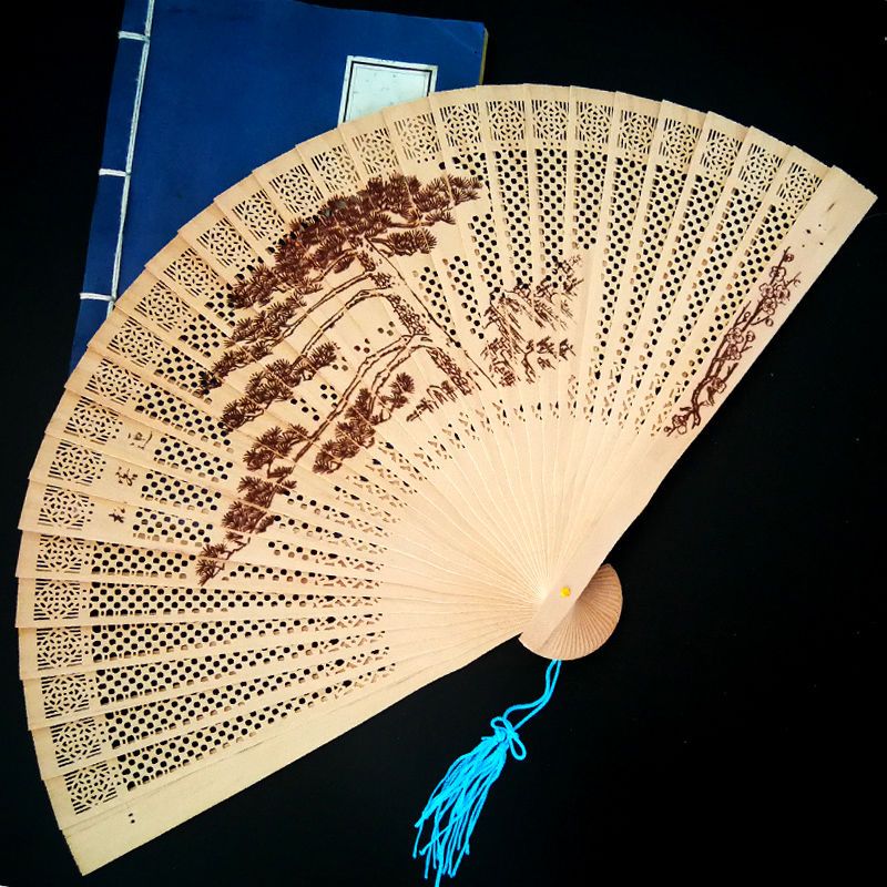 扇子古风折扇便宜中国风舞蹈扇男女夏天古典日用镂空扇子香木折扇 迎客松 送包装礼盒