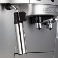 德龙（DeLonghi）ECAM22.110全自动咖啡机 原装进口豆粉两用 研磨一体奶泡拉花家用办公室美式意式浓缩