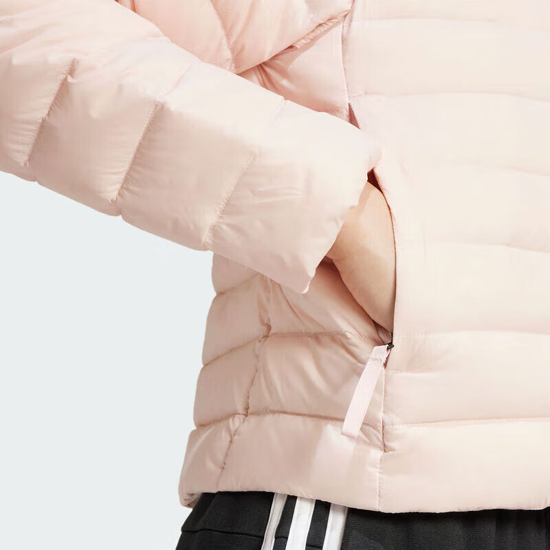阿迪达斯 (adidas)女装新款600蓬鸭绒休闲时尚立领保暖羽绒外套 JM1234 ZP高清大图