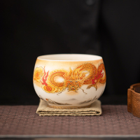 苏氏陶瓷(SUSHI CERAMICS)素烧羊脂玉瓷龙行大运禅定主人杯茶杯国家一级技师王文克老师作品