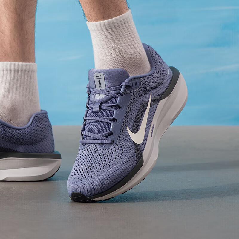 耐克(NIKE)男鞋新款AIR WINFLO 11低帮减震运动跑步鞋FQ8937-004 ZP