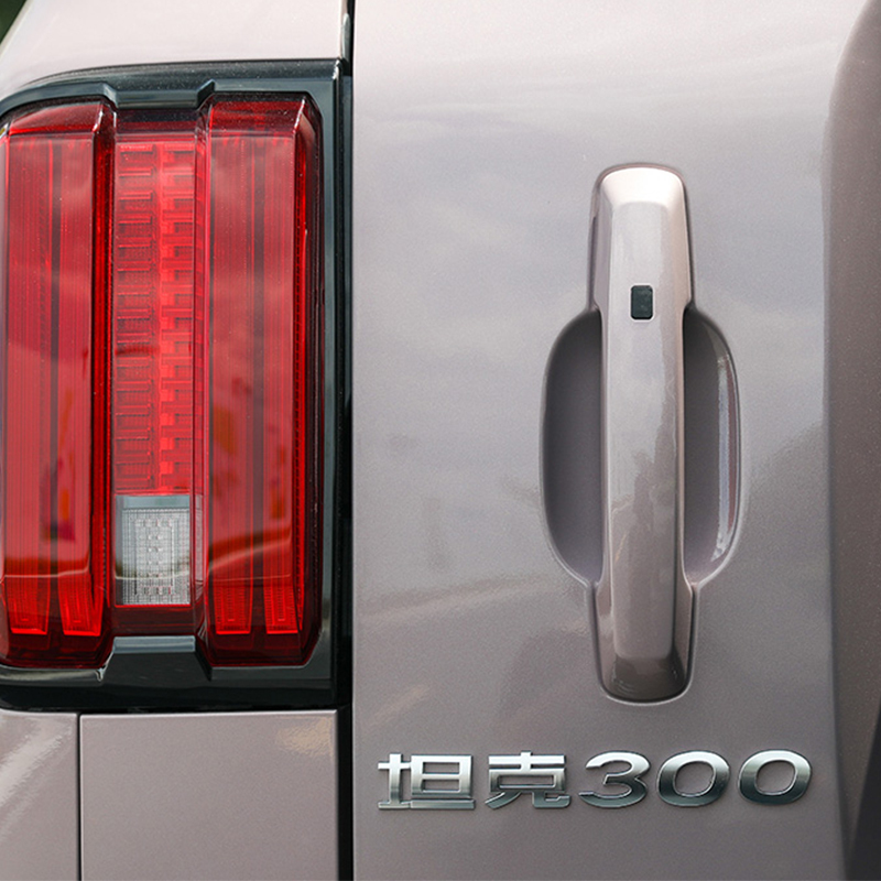 坦克(Thank) 坦克300 城市版 很有型 汽车 整车 城市SUV[直降7800元]