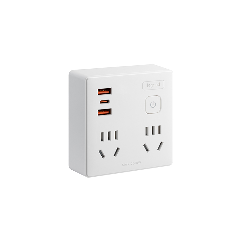罗格朗 转换插头 86型总控两位五孔两位两孔带USB(2A1C)20W 个高清大图