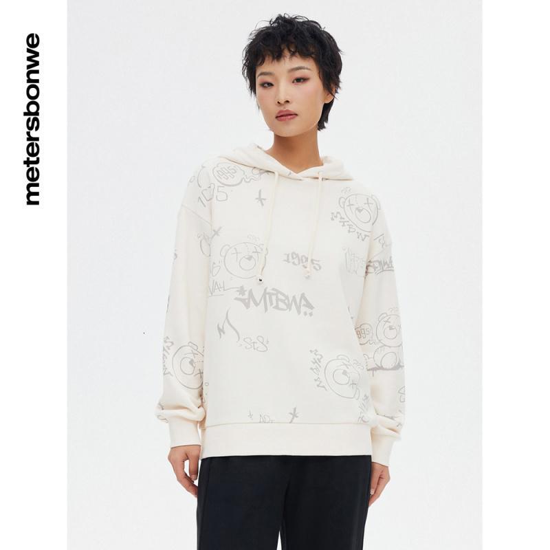 [1件5折价:119.5]美特斯邦威连帽套头卫衣女新款时尚宽松印花女士上衣