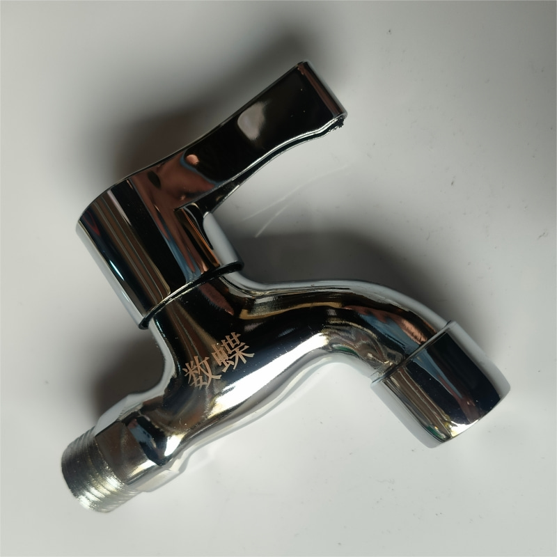 数蝶铁体铜芯网嘴水嘴4分个高清大图