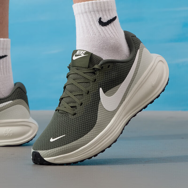 耐克（NIKE）男鞋新款运动鞋舒适透气健身训练跑步鞋时尚户外休闲鞋HJ9198-303 ZP高清大图