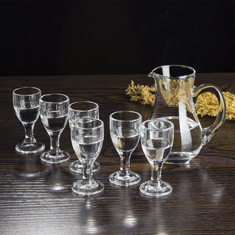300斜口酒勺+6只小八角杯 小酒杯一口杯玻璃分酒器酒壶 烈酒白酒杯 七件套装量酒具