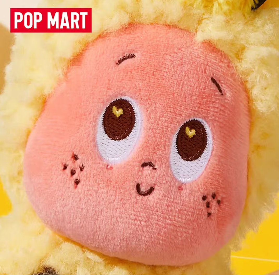 泡泡玛特(POP MART)欢迎来到月球表面系列 星星人 蜂蜜毛绒挂件 潮流衍生品高清大图