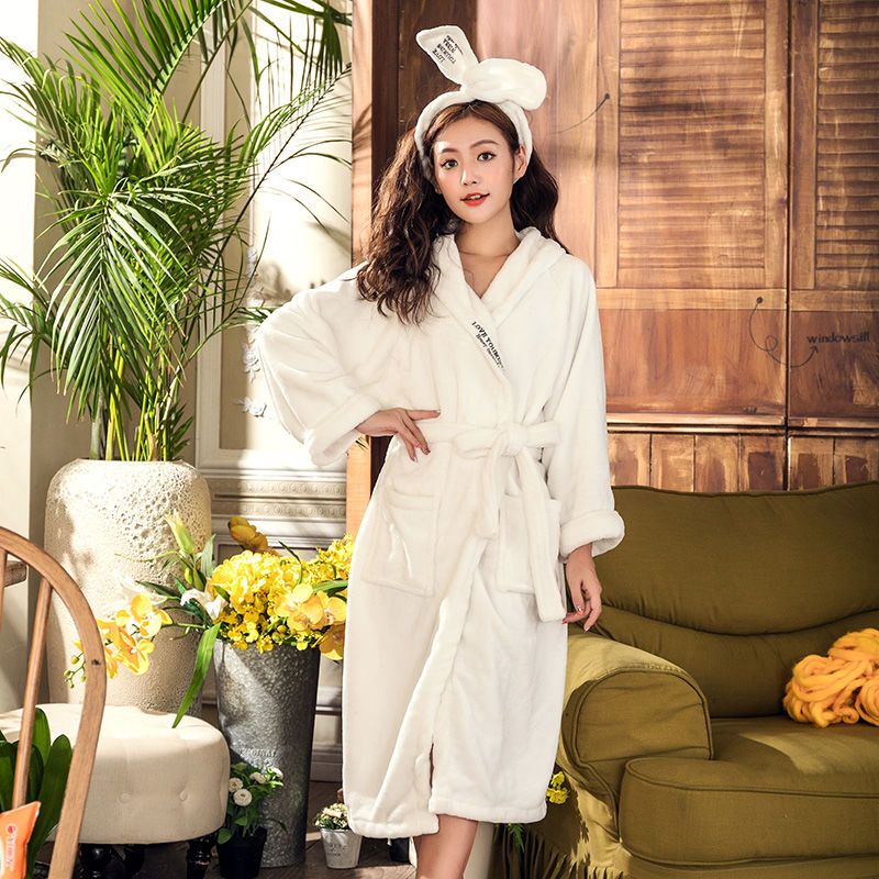 sleepybear韩版法兰绒睡袍浴袍女冬浴衣可爱公主睡衣刺绣珊瑚绒家居服