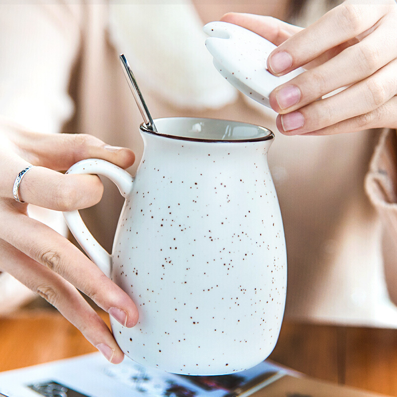 亿嘉IJARL 简约复古牛奶杯情侣马克杯咖啡杯带盖带勺早餐杯办公杯水杯子 满天星