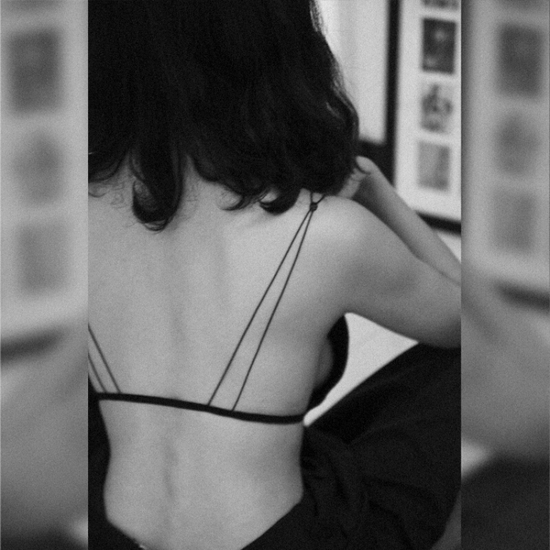 美背内衣女三角杯文胸无钢圈薄款性感胸内衣aa杯少女露背黑色M(34A34B32C)