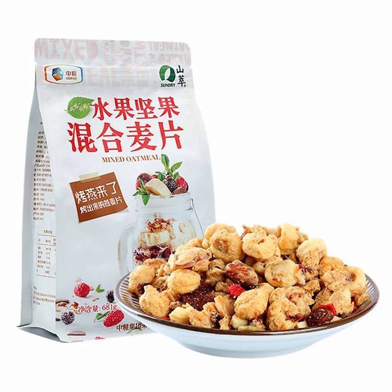 中粮山萃水果坚果混合麦片681克