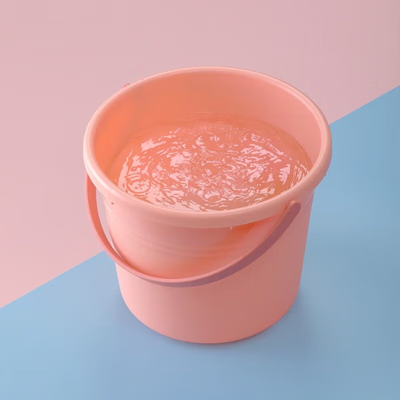 茶花(CHAHUA) 家用手提桶塑料桶大水桶 轻漾水桶 117001高清大图