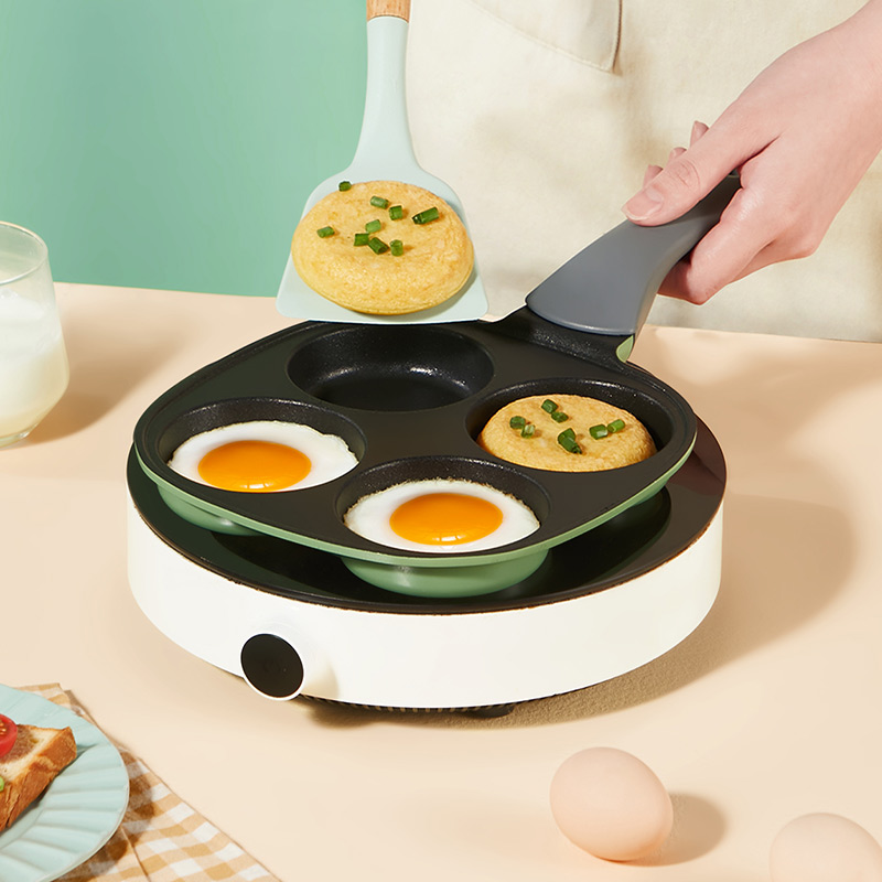 炊大皇(COOKER KING) 大白早餐神器JG18DB 四孔煎锅【竹青石色】