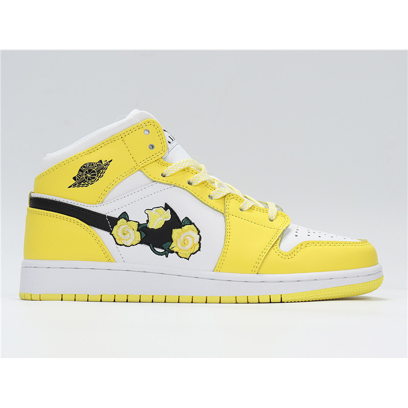 jordan1aj1白黄花卉刺绣女鞋中帮轻便透气篮球运动跑鞋av5174700视频